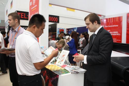 �f�_(d��)�����e�ͽ�B�a(ch��n)Ʒ